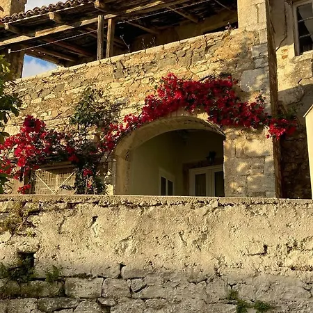 Holiday home Vanthoulas House Episkepsis